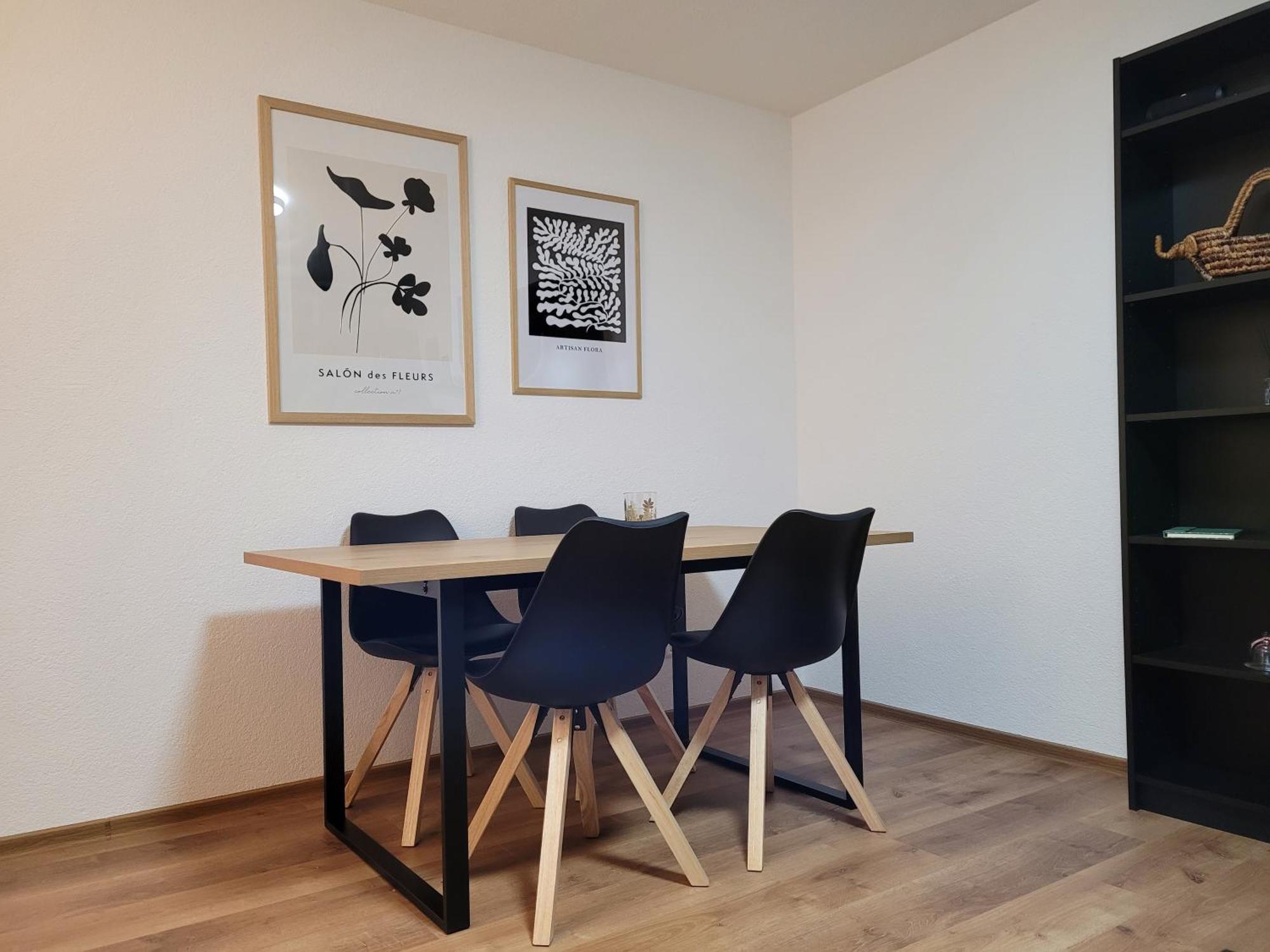 Living Flat, Eine Wohnung Mit Zwei Schlafzimmern Und Balkon Шорндорф Екстериор снимка